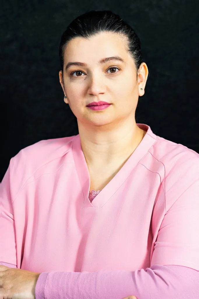 Conf. Dr. Oana Botoaca — Medic Specialist Ortodonție și Ortopedie Dento-Facială la Dental Clinic Dr. Peicu