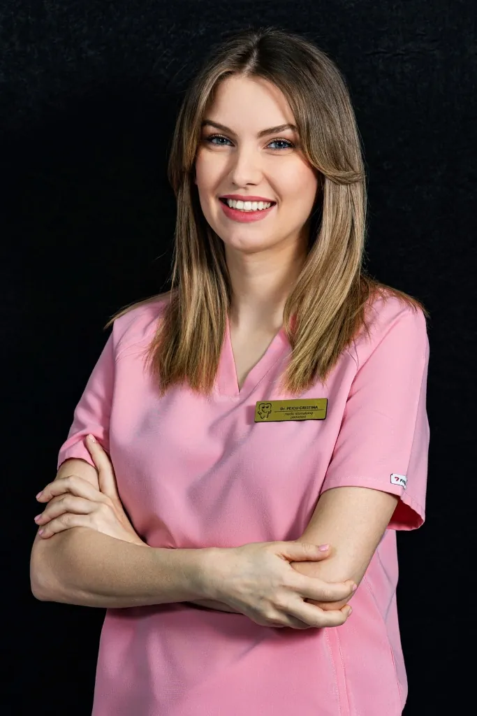 Dr. Peicu Cristina — Medic Stomatologie Pediatrică la Dental Clinic Dr. Peicu